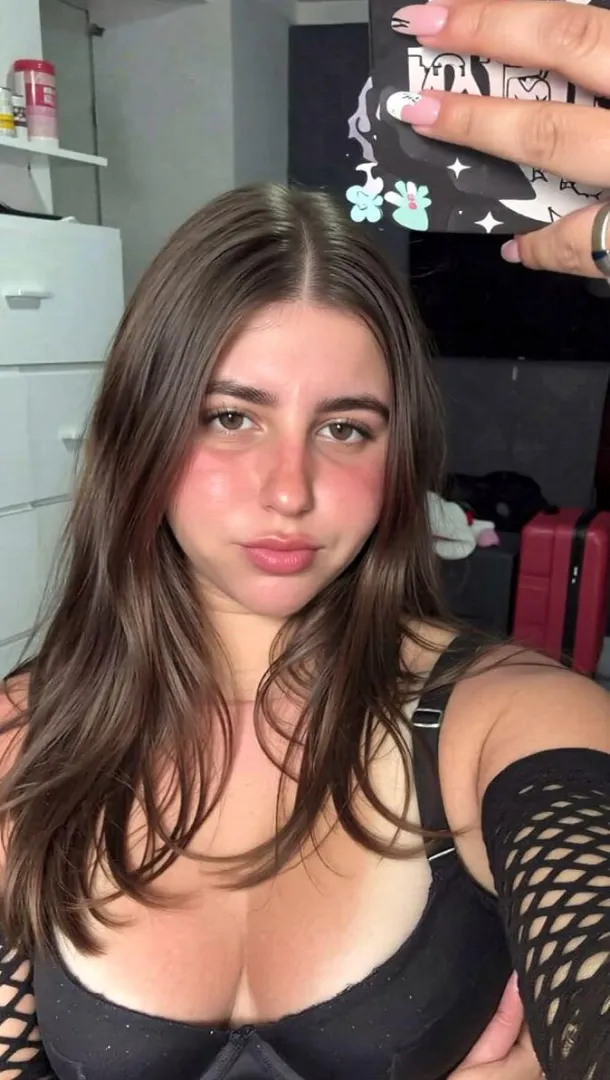 Men of reddit: would you breed a chubby girl like me or nah? (18) [f4m] posted by SassyCrave