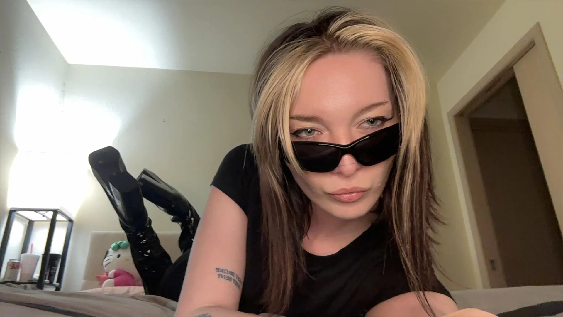 men’s brains are too small to think on their own. i’ll think for you. posted by kneelforceleste