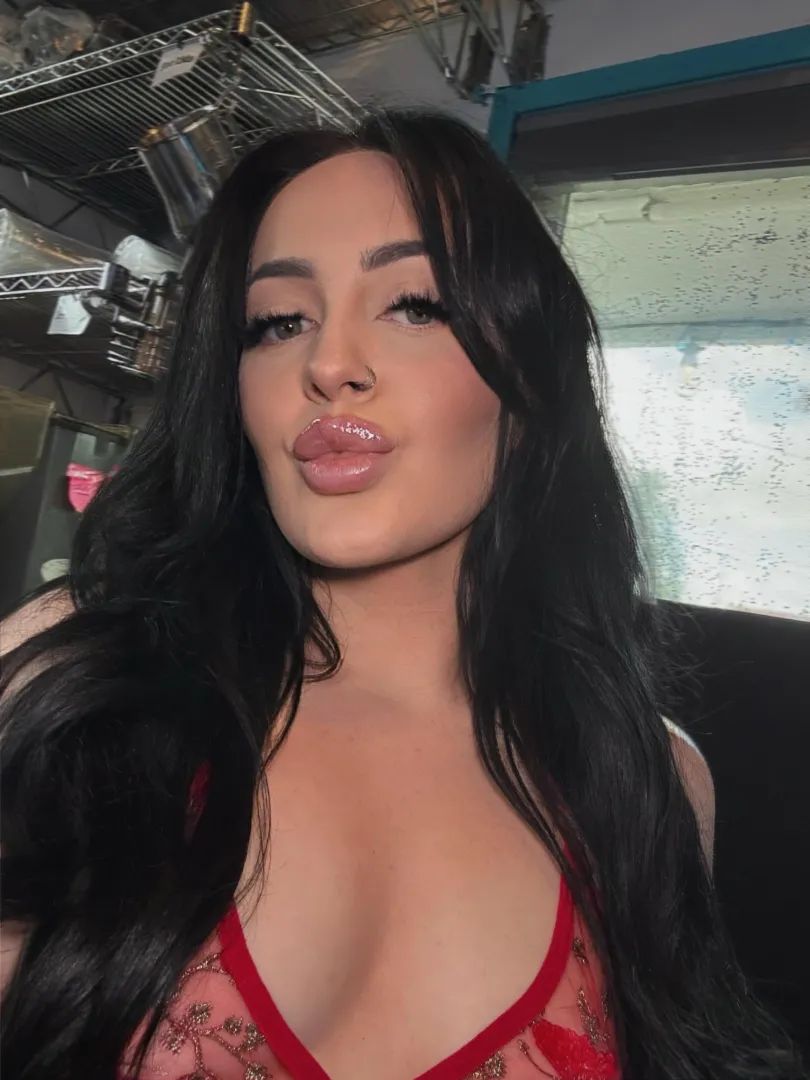 mention this for FREE PICS kassie tonight 3-8PM 17902 Bothell Everett Hwy, Bothell, WA posted by noturkassie