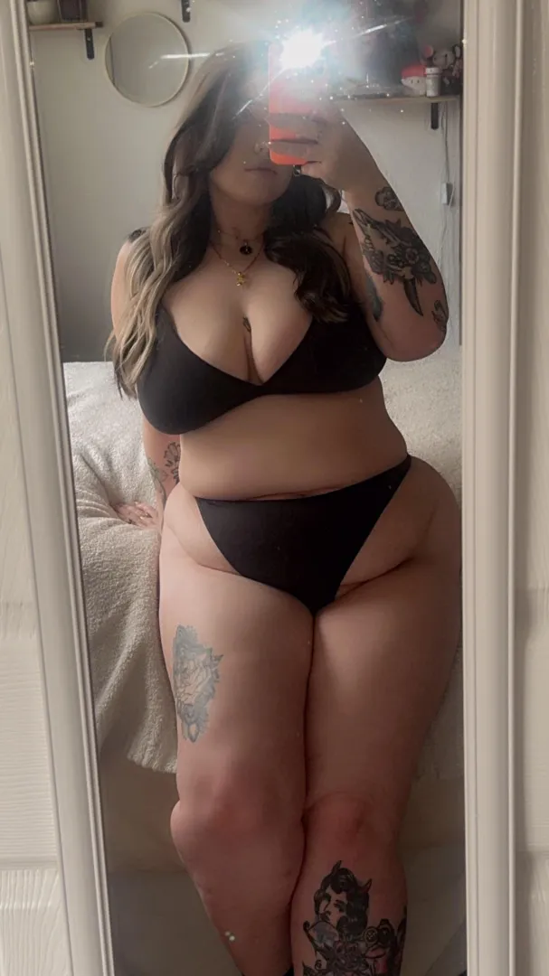 MF seeking F or MF posted by KayBaybee712