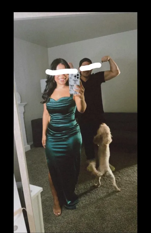 MF4F - downtown Chicago this weekend. Definitely no single men. by IdahoPotatoez