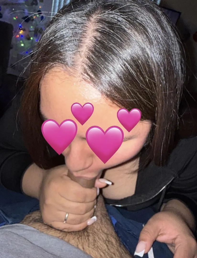 MF4F looking for a girl to join us in som fun. posted by MammothGoal3135