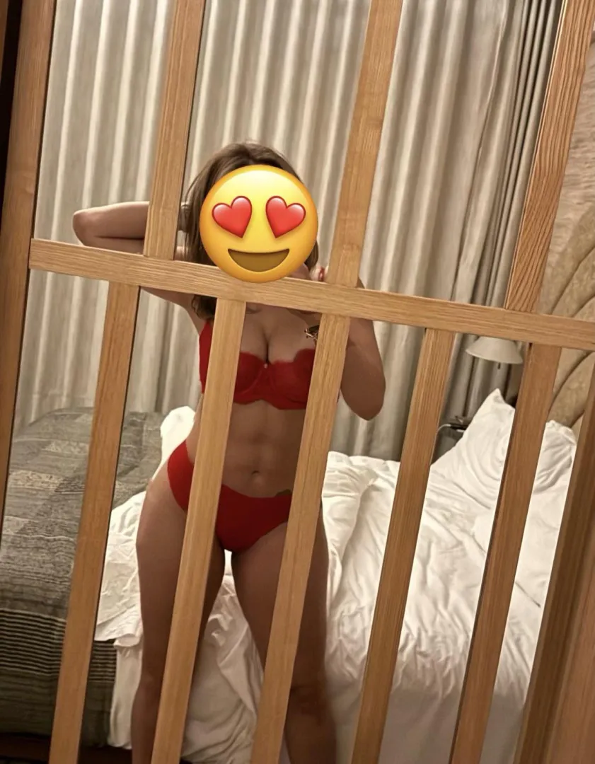 [mf4m] [44/46] Orlando couple visiting next weekend looking for bi male 19 to 26 only posted by Popular-Thanks7159