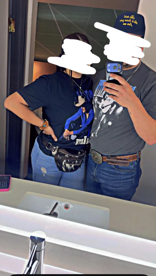 [Mf4mf] looking for other couples we’re currently at the Excalibur by funcpl2024