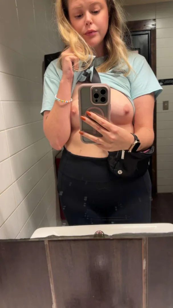 MFM4M/MM looking at visiting Austin the weekends of 2/20 or 2/27. Anyone up for being a fourth? posted by dallascherrybomb