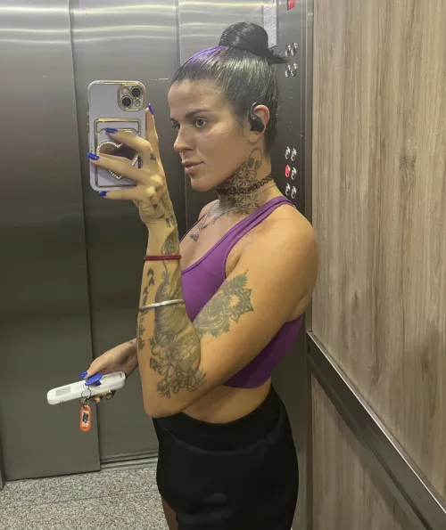 Mi hairbun luego de un entrenamiento duro by girlytattoo