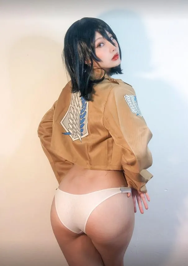 Mikasa cosplay by (JiChoi) posted by DhanaPulseee