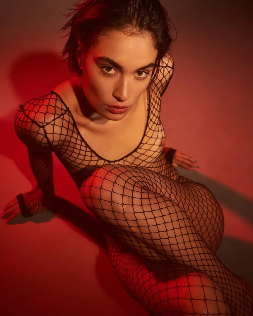 Milena Gorum | ph. Aleksander Michaud posted by digital-fountains