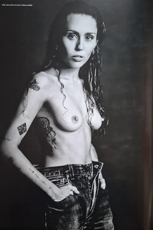 Miley Cyrus by beatAllTheBadGuys