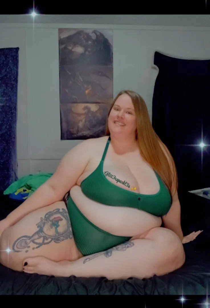 MILF Monday  posted by 3glitt3rsparkl3s