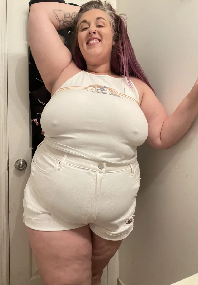 milf monday ft urs truly  posted by titzntequila