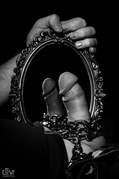 Mirror and Chain by Wicked_VikingLSV