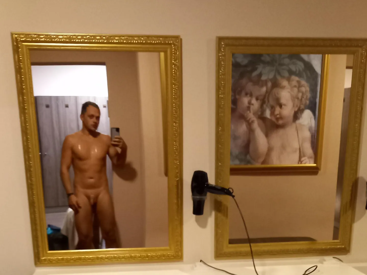 Mirror, mirror on the wall... posted by One-Tomatillo9563