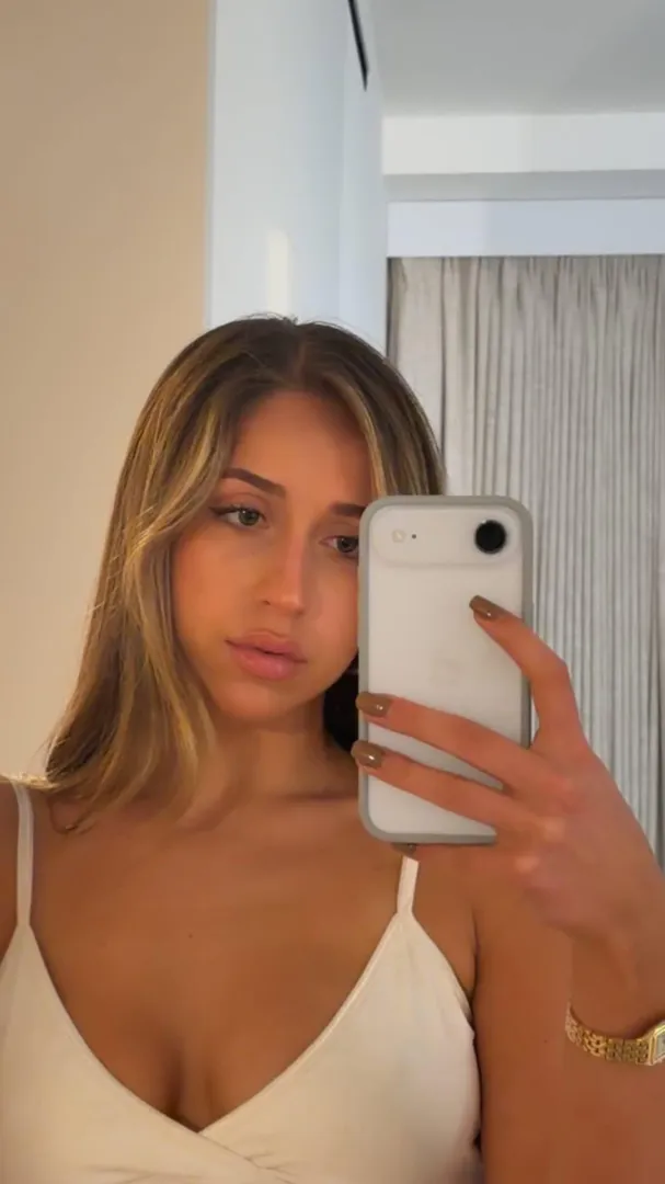 Mirror Selfie (IG Story 02/26/26) posted by Old_Permanent3554