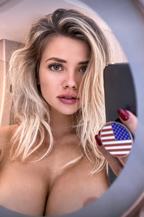 Mirrored beauty by Duke_Strato5phere