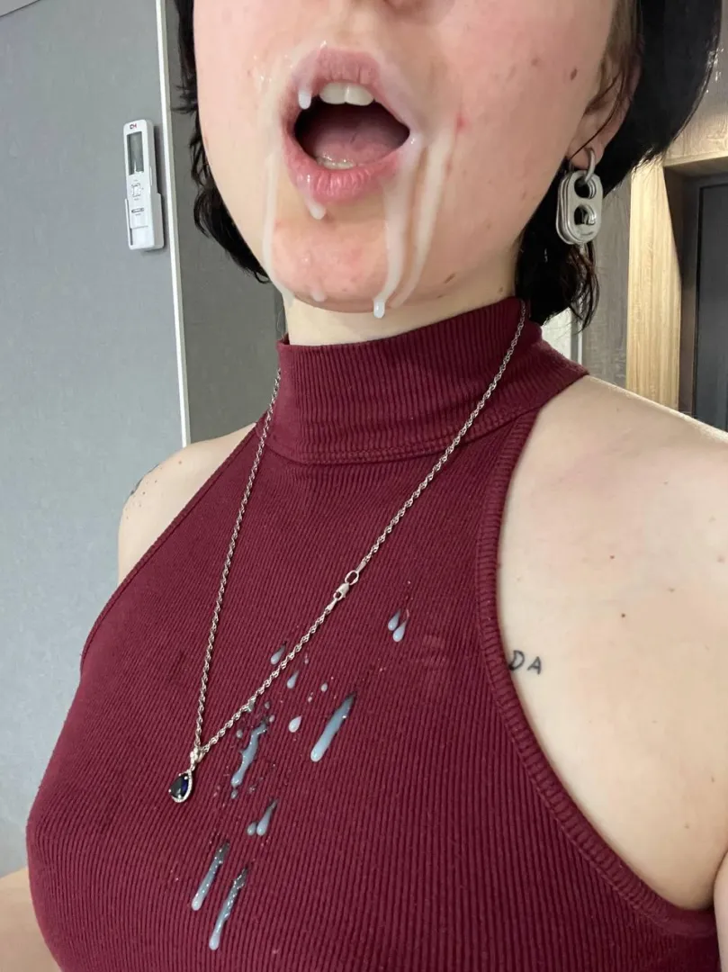 Missed her mouth (mostly) posted by Brasareawesome