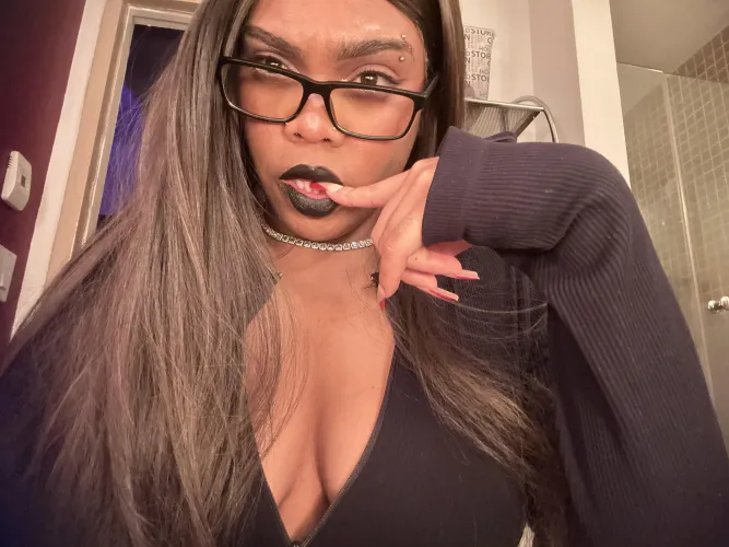 missing my baddies nails by radmagic