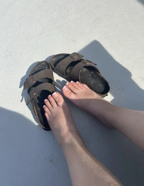 Missing the beach ☀️ by selenaraexo