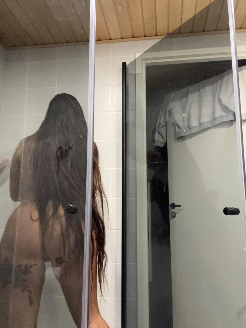 Mitä mieltä oot suihkukivasta? posted by janitakarolin_