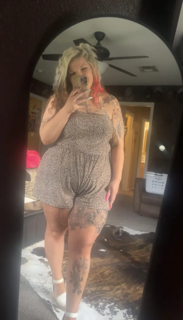 Mommy findom just waiting for my submissive pet to beg for my attention posted by Top_Kaleidoscope9741