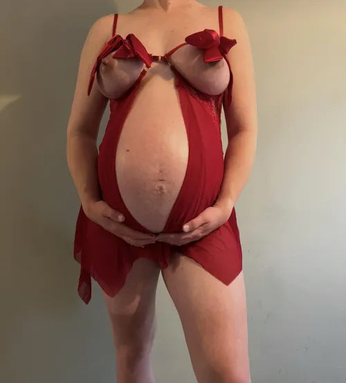 Mommy’s got a surprise for you by Knocked_Up_Natalie