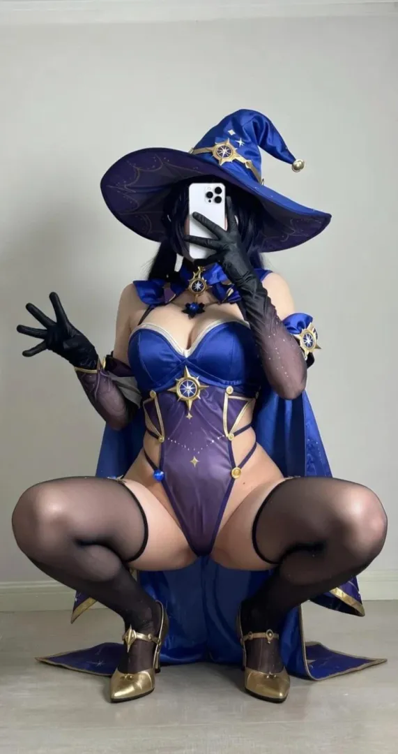 Mona (jorokima) posted by Jorok51