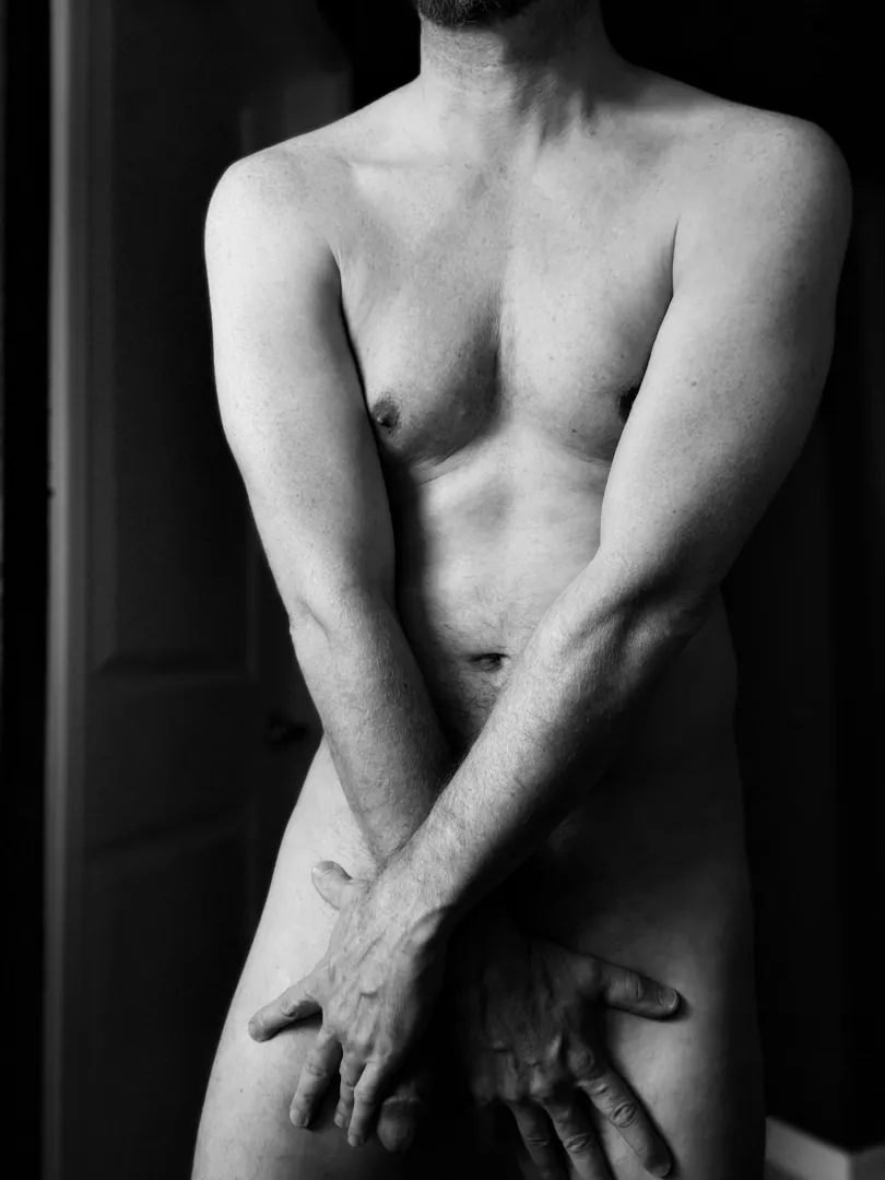 Monday Modesty posted by ifYouCanDreamIt