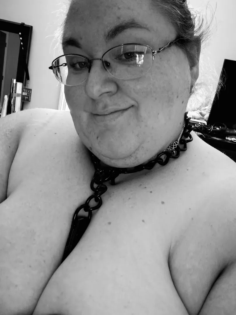 Monochrome Monday posted by crazystories93