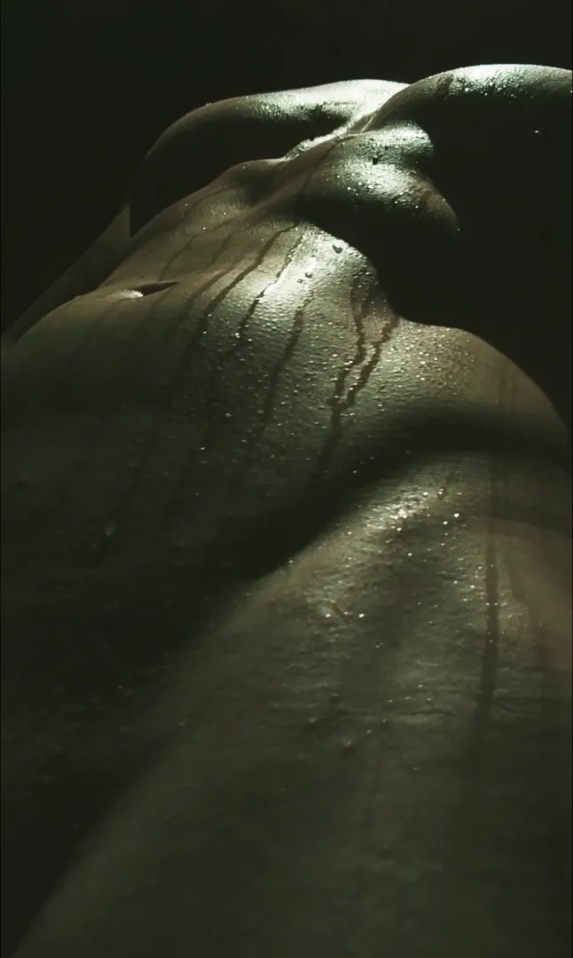 Moody lighting  posted by sbootyb