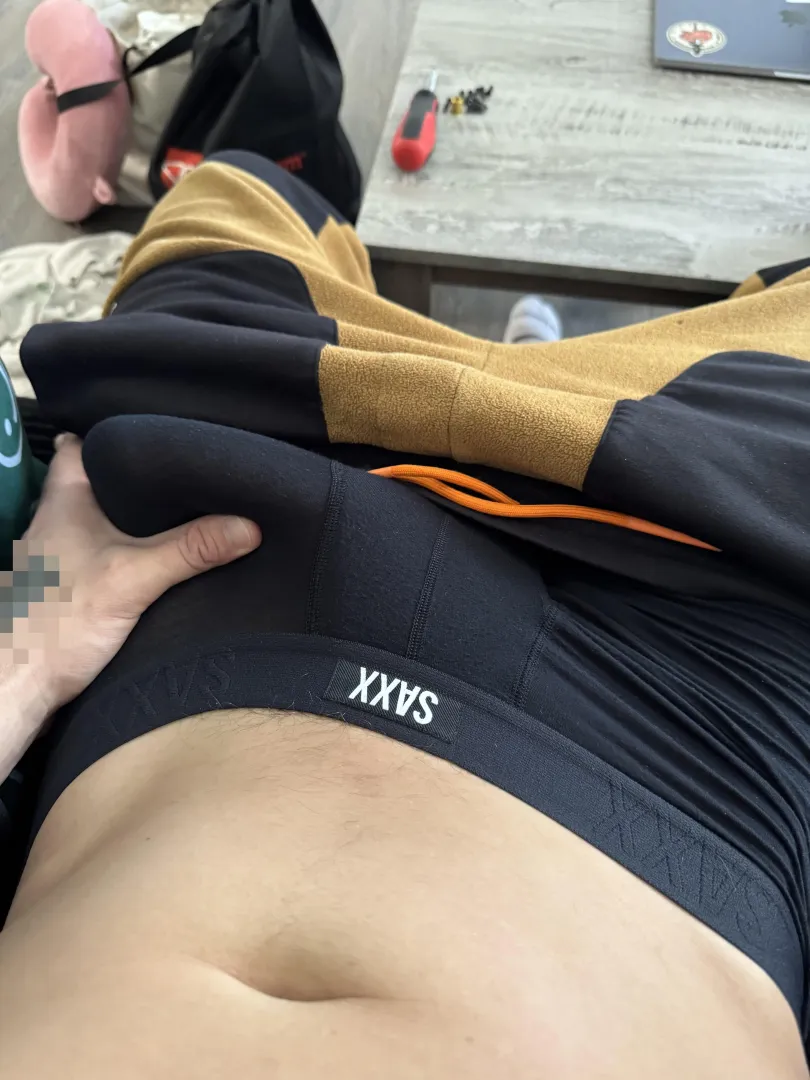 More than a bulge posted by foreseeable-pleasure