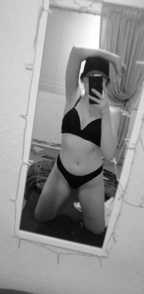 Morning... by xYumiex