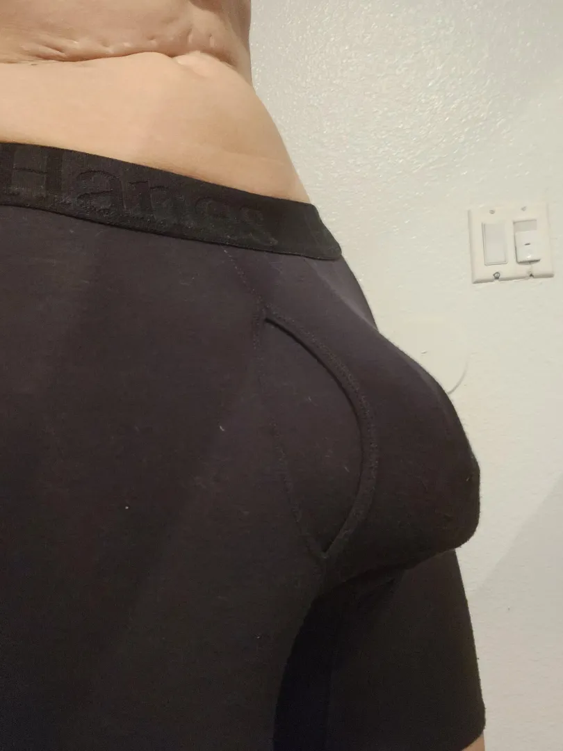 Morning bulge posted by Laptopphilms