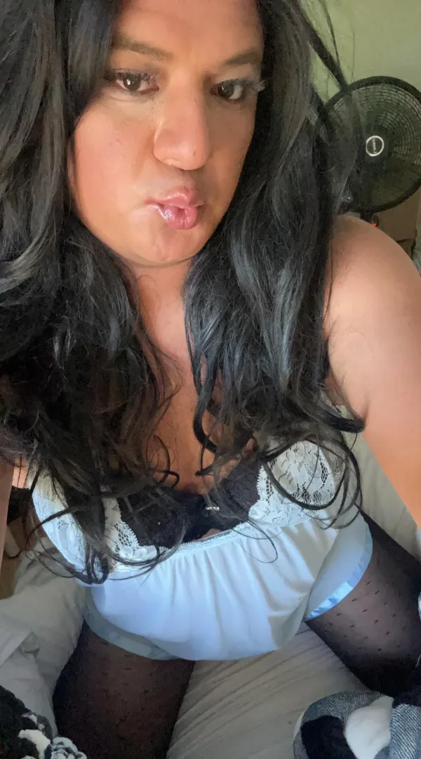 Morning fun  posted by ForeverBri_96