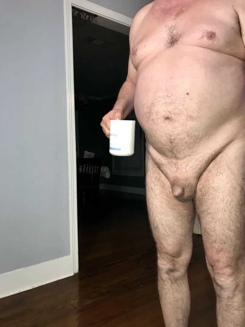 Morning giggle material for the ladies on Super Bowl eve!  posted by Abikinkymind