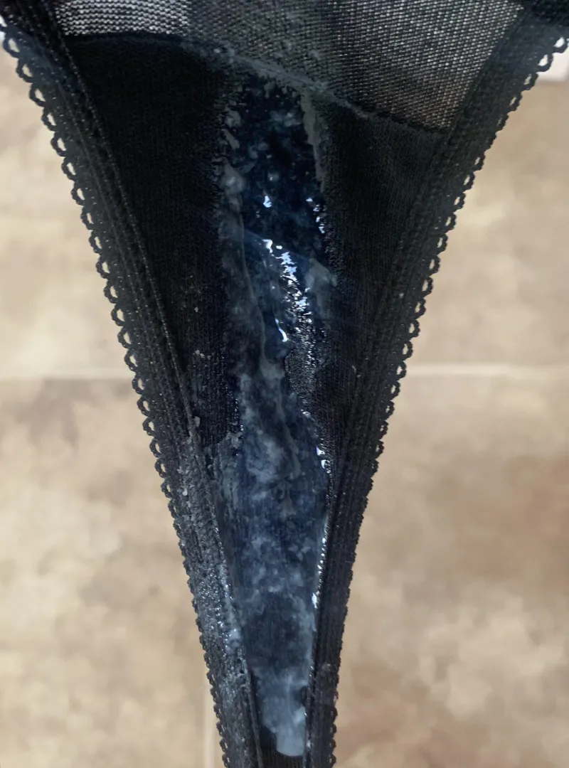 Morning. Would you want to sniff? posted by Dependent-Bus-2458