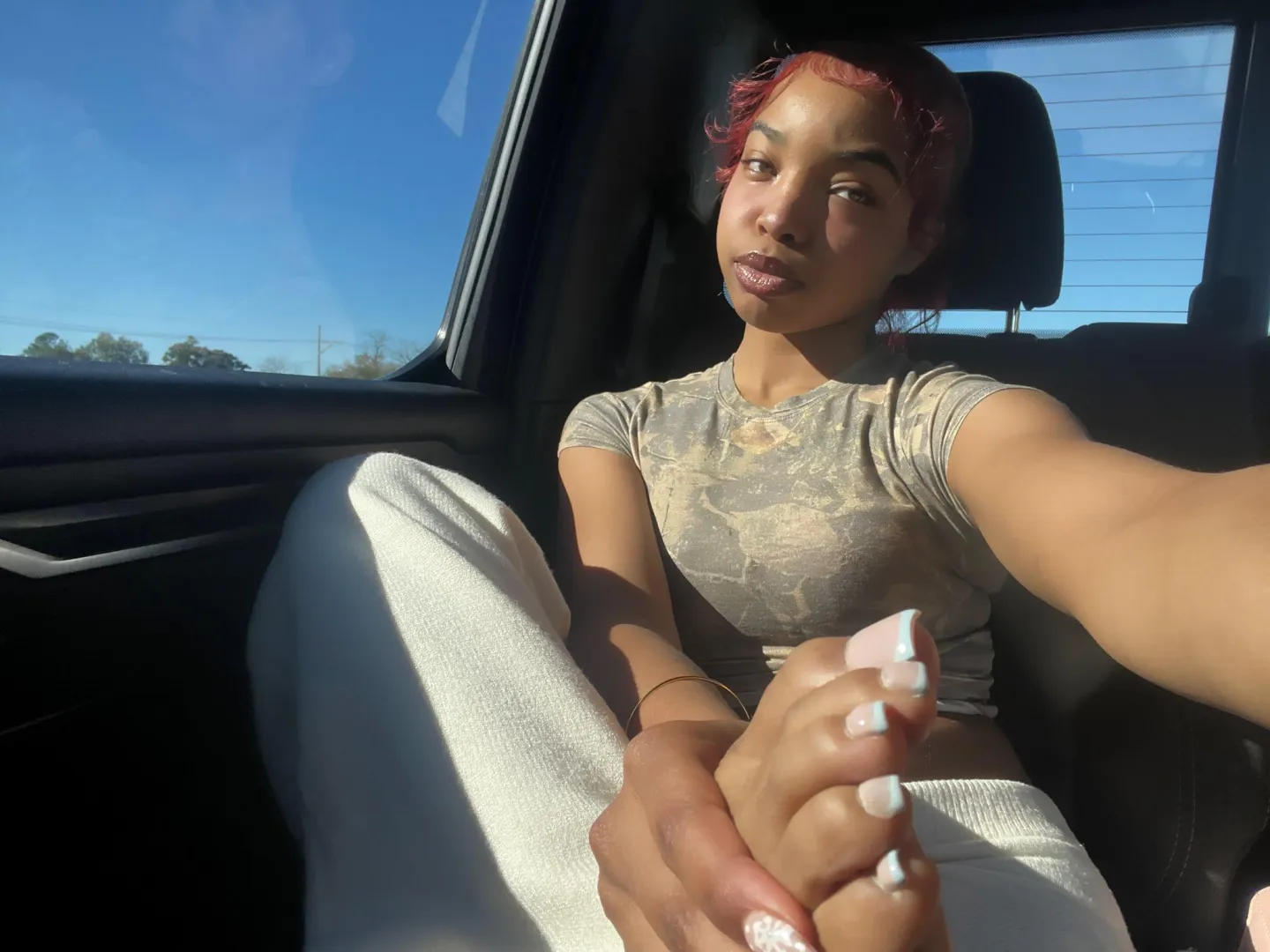 Morningggg simpy boys, its payday so start pumping morning sends for mommy  posted by Goddesssdior