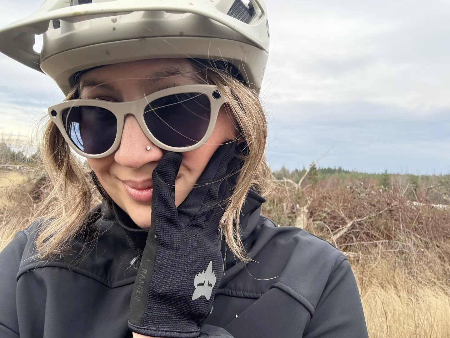 Mountain bike gloves posted by Lunarose9292