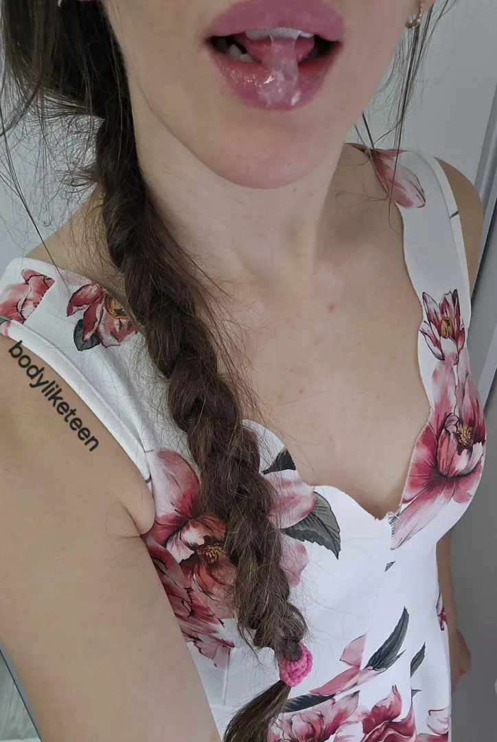 Mouth full of grool. Would you kiss me with tongue? posted by bodyliketeen