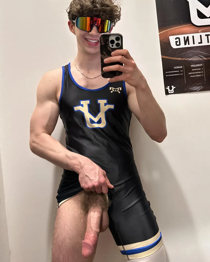 Musky hairy dick after my match posted by College_Wrestler_