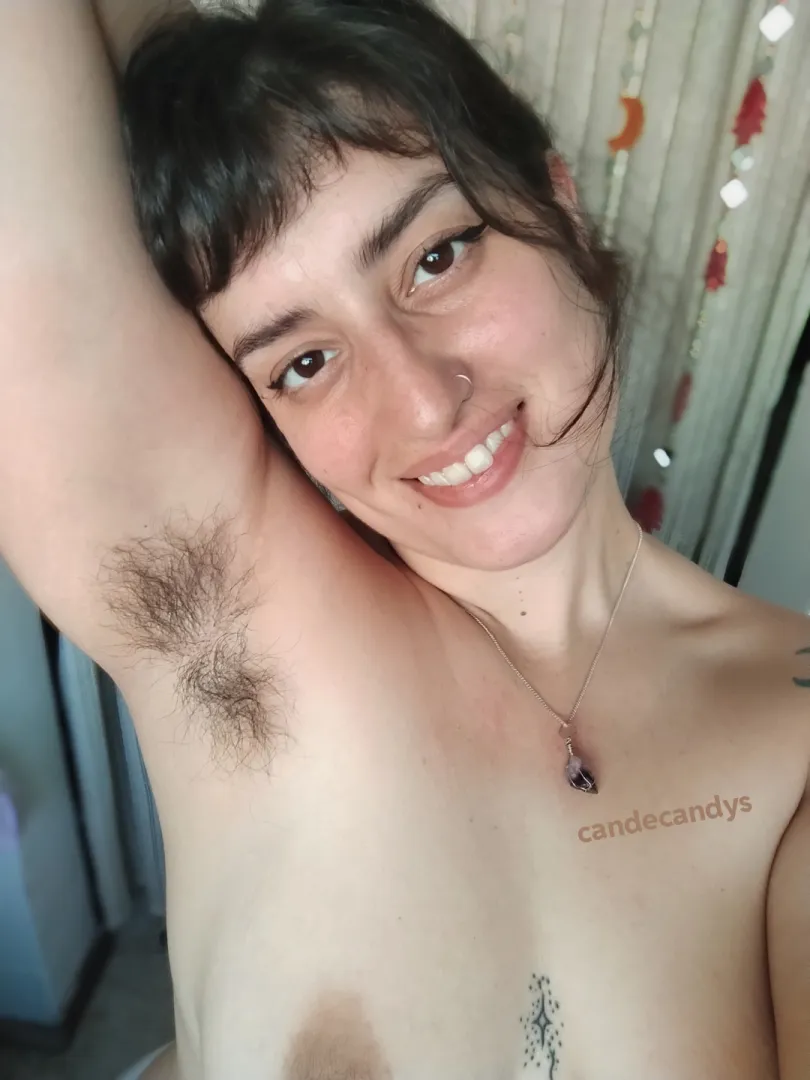 musky pits for breakfast posted by candecandys