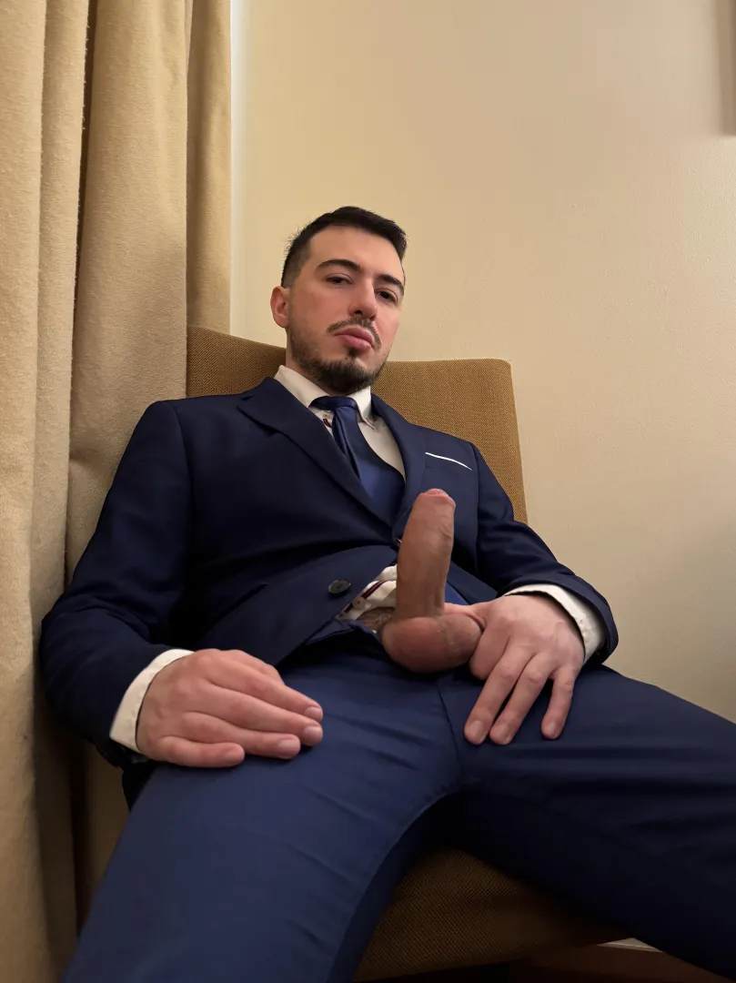 My beard and my boner posted by lucky_lucas67