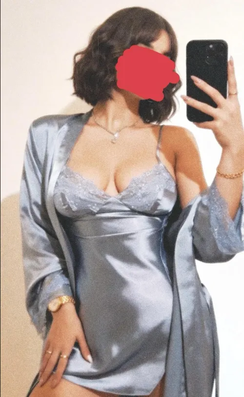 My beautiful Hotwife, She dress her up so sexy, but I can't even fuck her 10min, Any BWC want to satisfy her. by Make_my_wife_cum