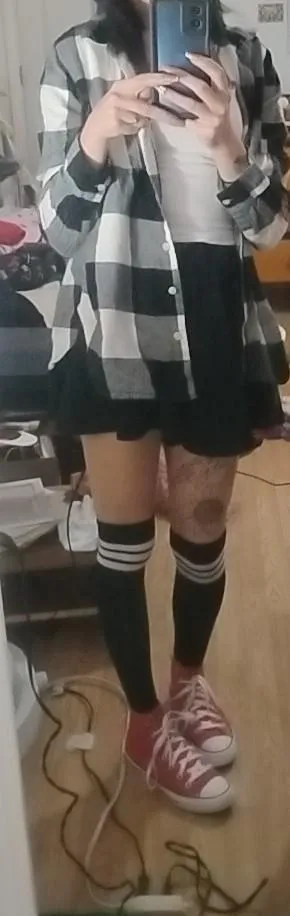 My bf went to bed and I'm not tired anyone want to play? (BBC only please) posted by QoSLove1991