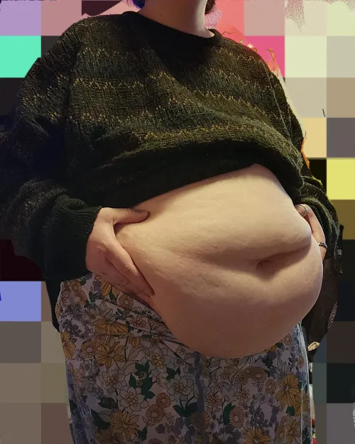 My big belly by sweetbean10099