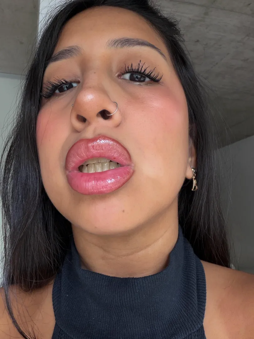 my big lips posted by babygalsivip