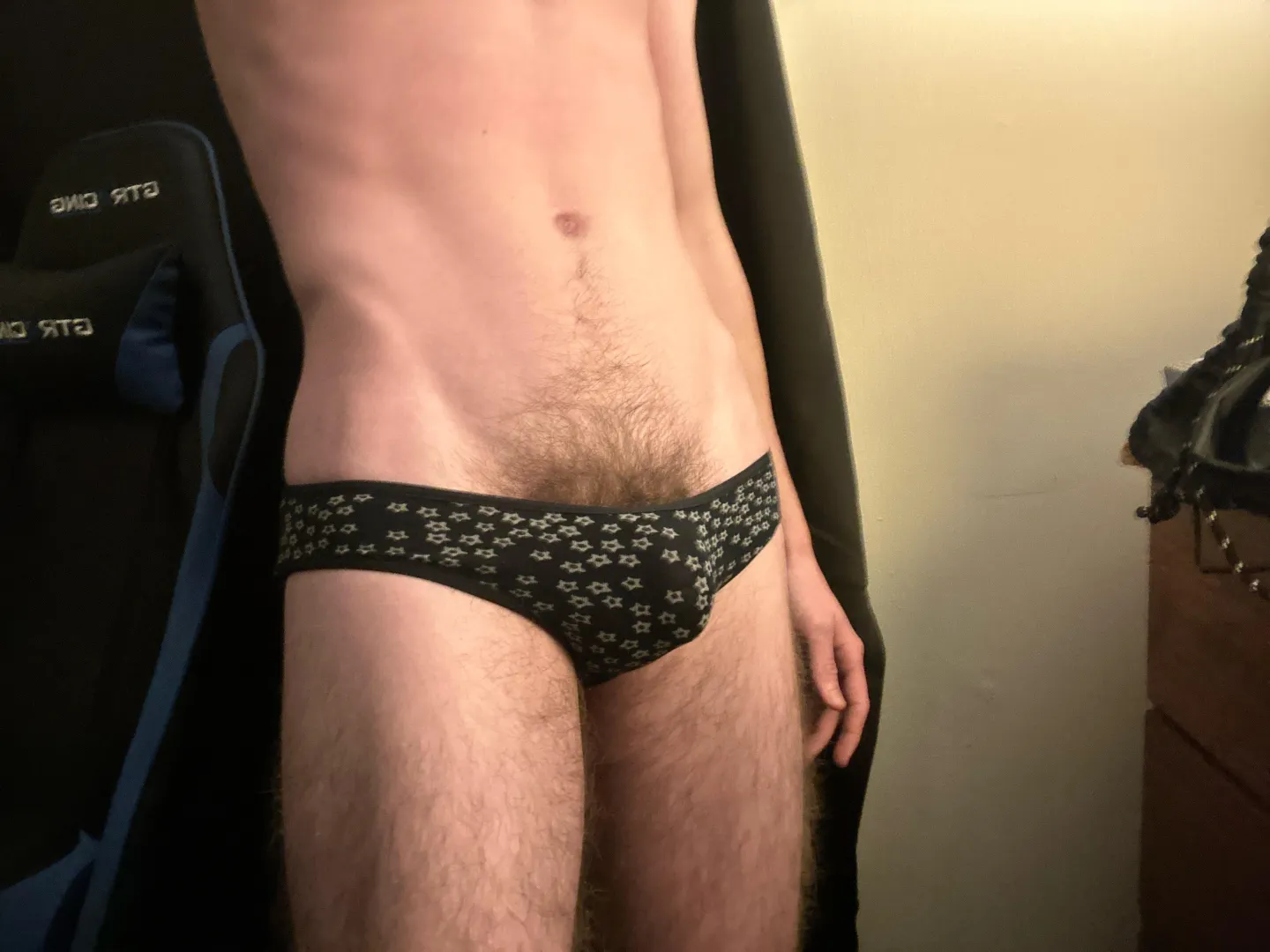 my bush in my tight little panties posted by Ytboi19