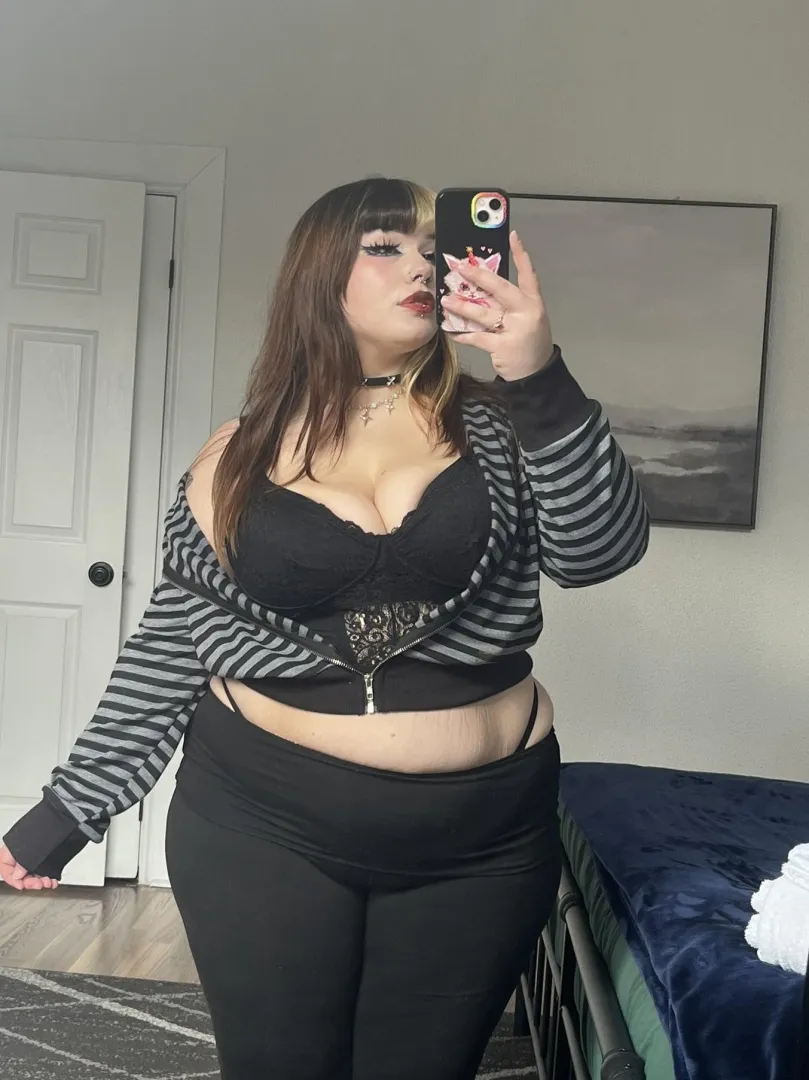 My casual fit  posted by green_bl00ded