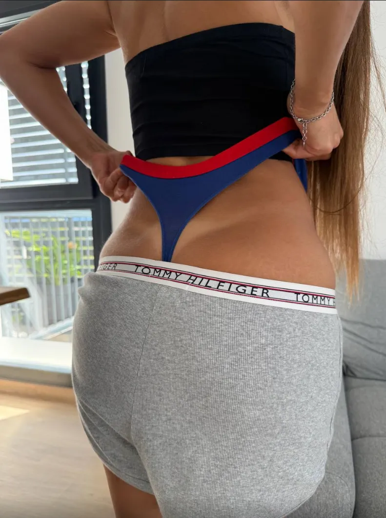 my cute booty shorts posted by DotNo8955