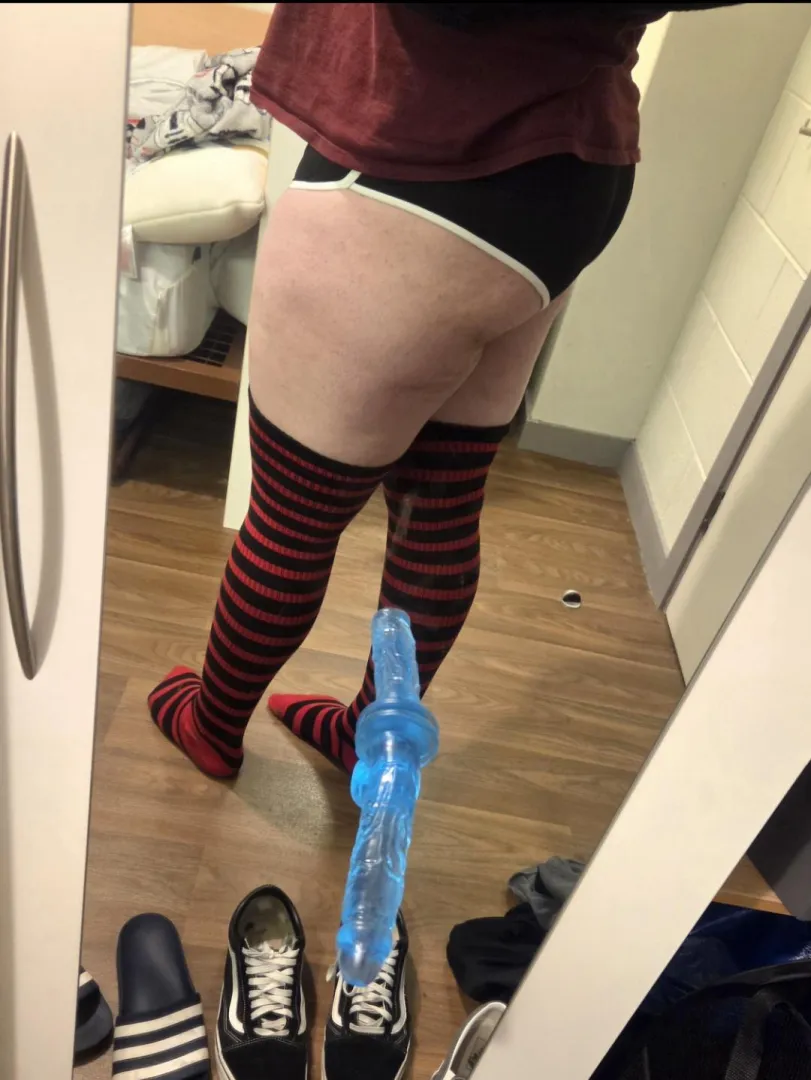 My dildo is my valentine heh :3 posted by Loud-Marsupial-2950