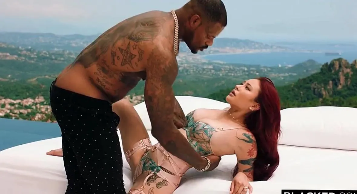 My dream : Be rich , a nice Villa and a girl like Rae to bang posted by Ok_Hamster_4707